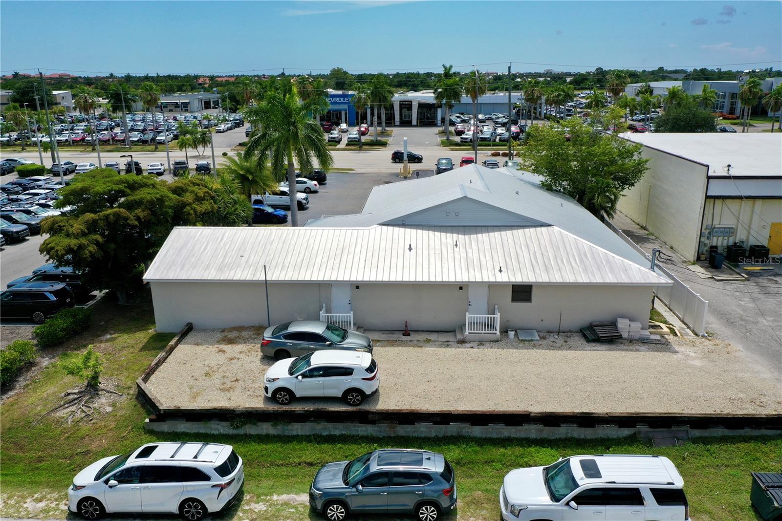 PUNTA GORDA PLAZA - Commercial Sale