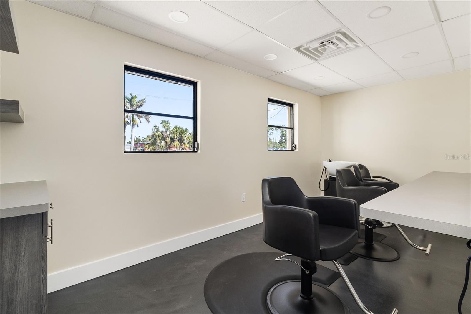 PUNTA GORDA PLAZA - Commercial Sale