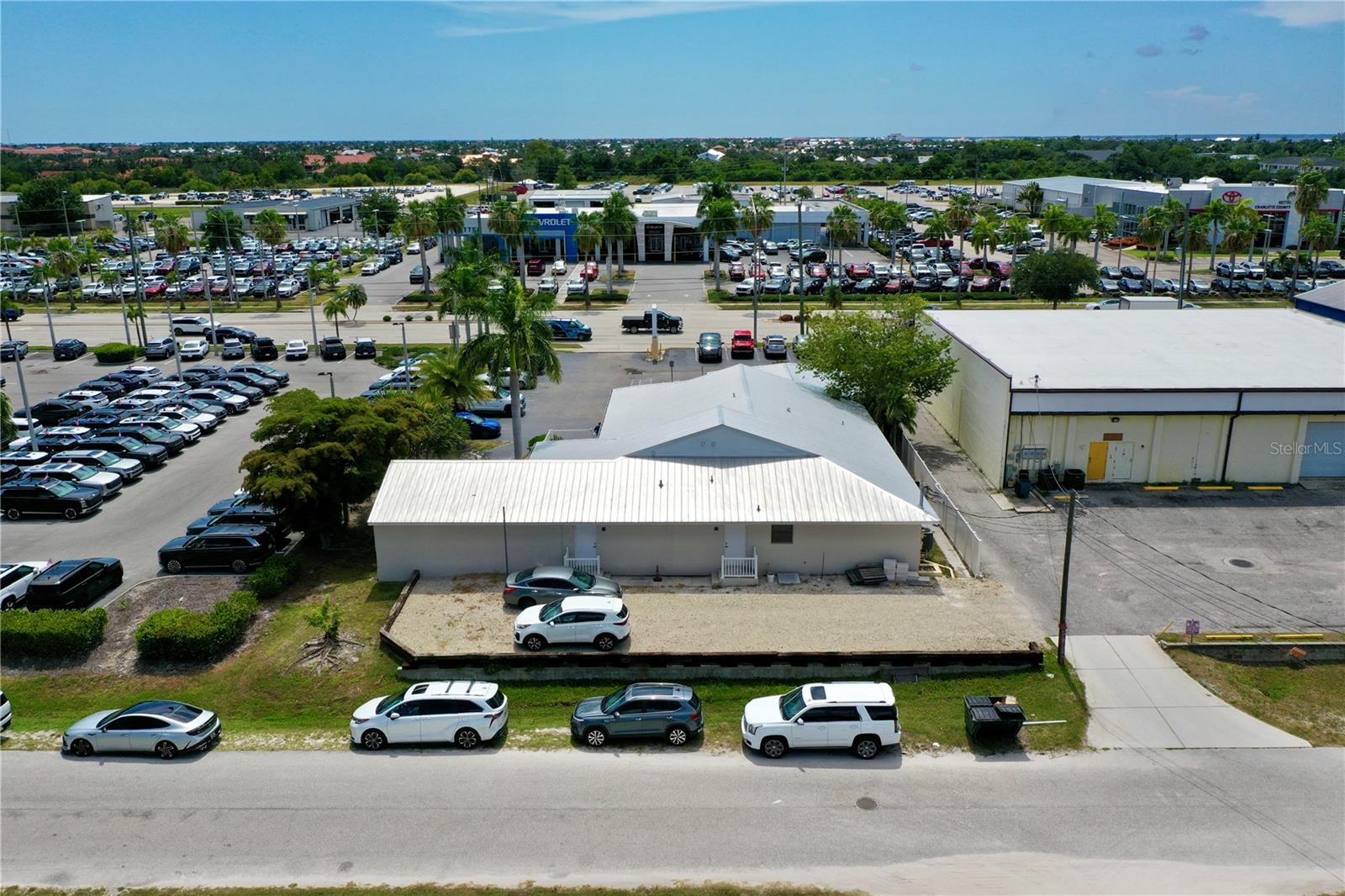 PUNTA GORDA PLAZA - Commercial Sale