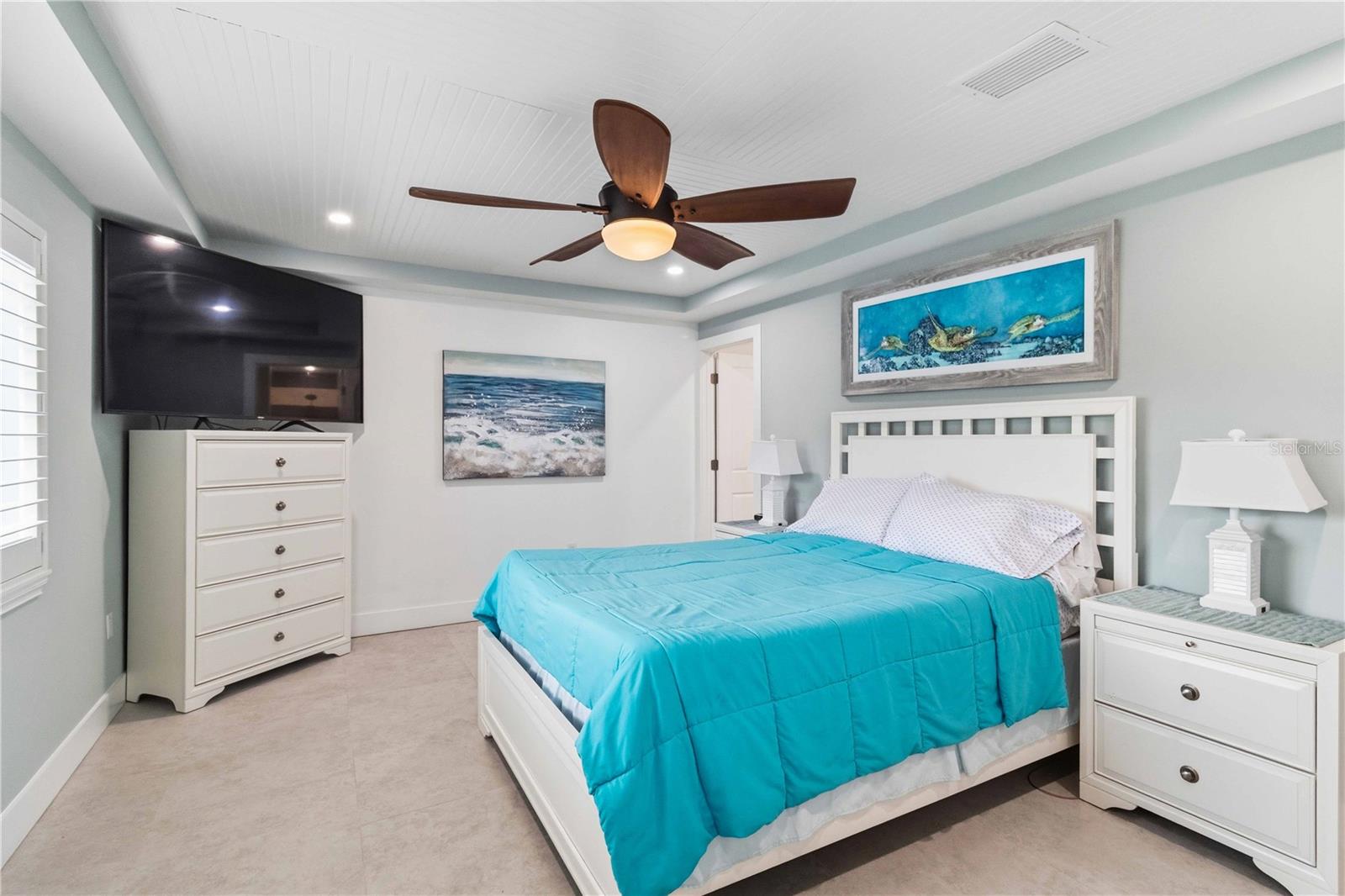 TROPICAL HARBOR SEC 2 - Residential