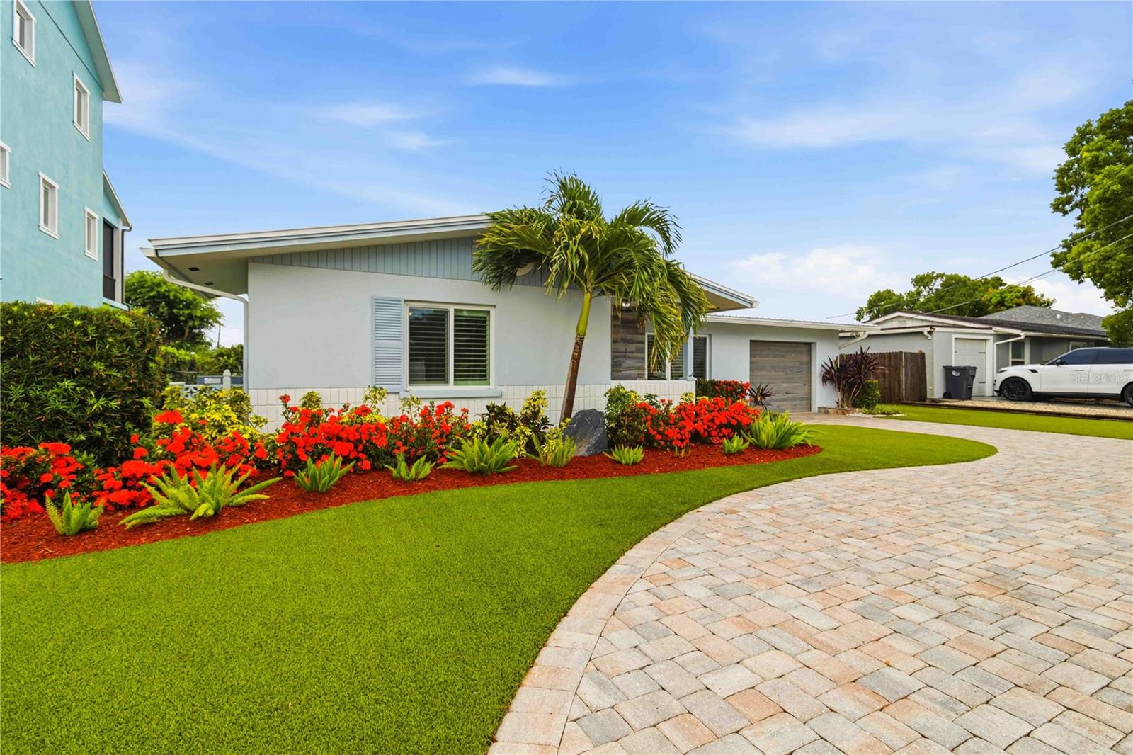 TROPICAL HARBOR SEC 2 - Residential