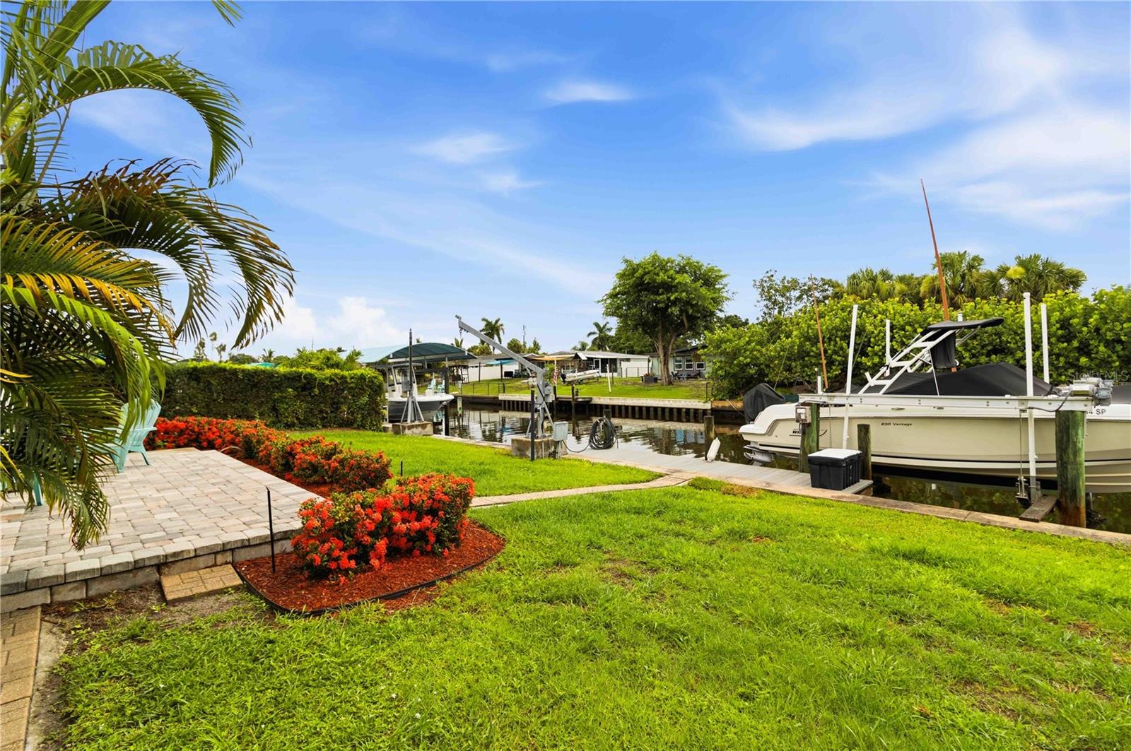 TROPICAL HARBOR SEC 2 - Residential