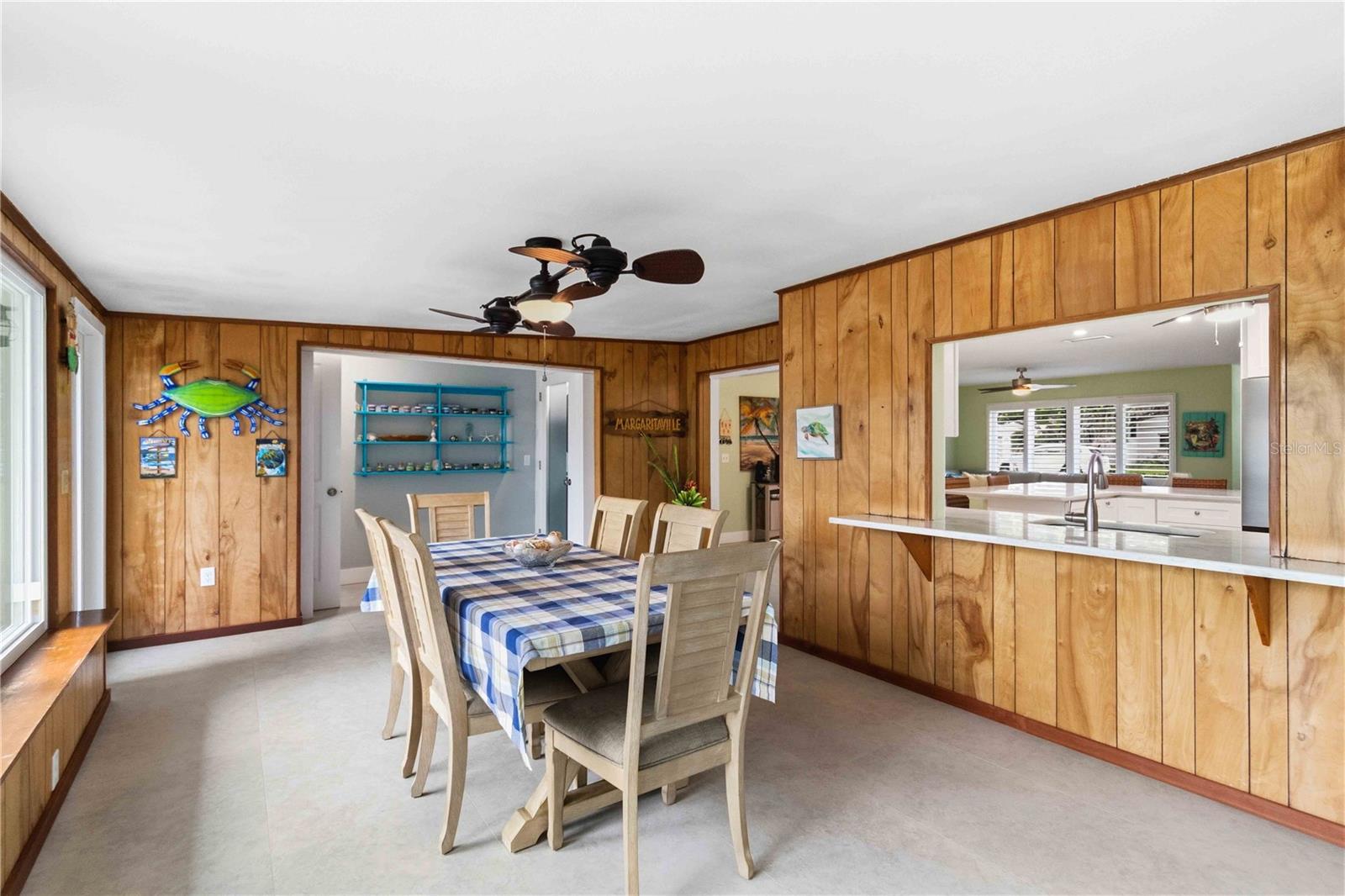 TROPICAL HARBOR SEC 2 - Residential