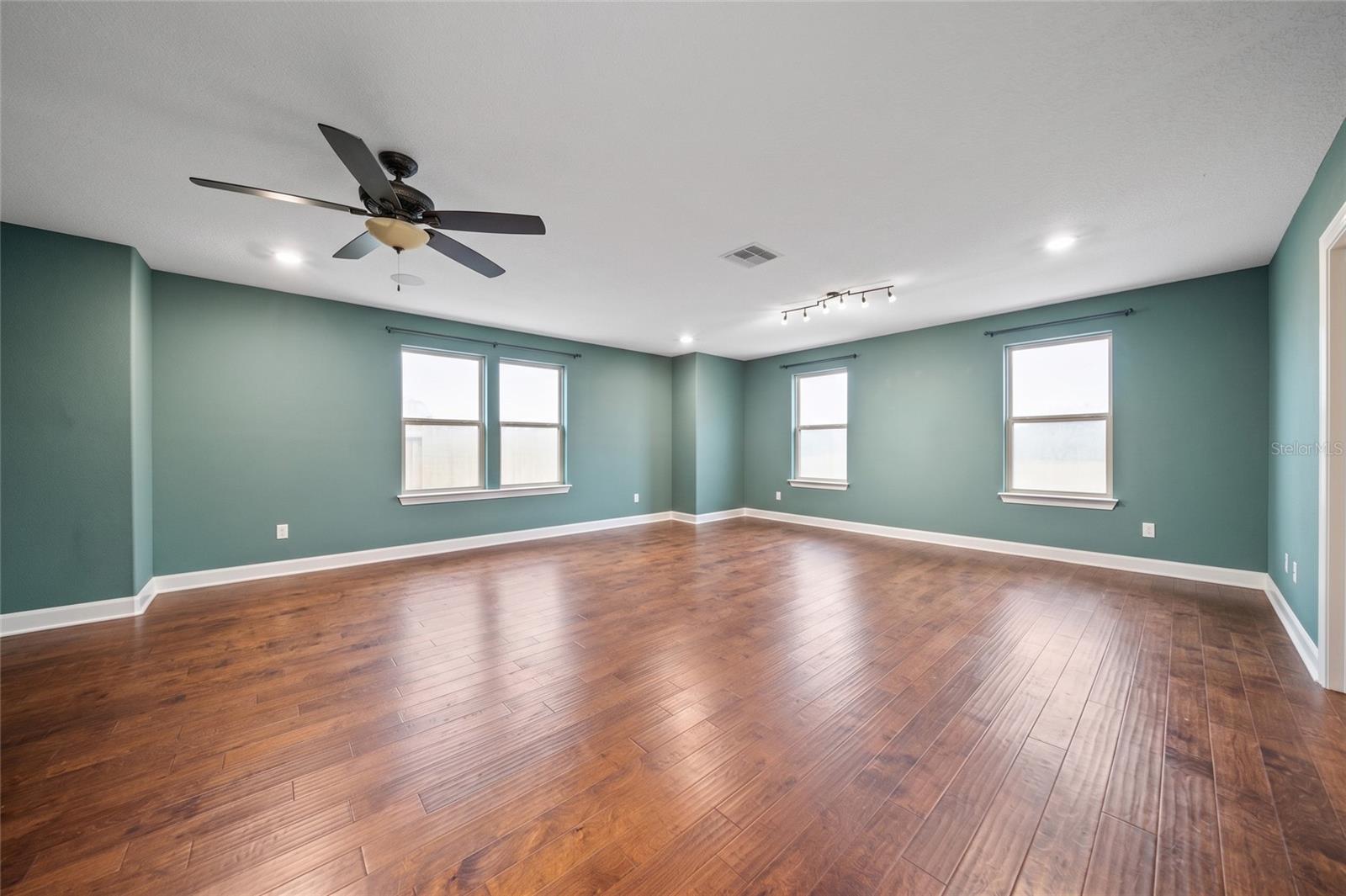 GREENS AT PROVIDENCE - Residential