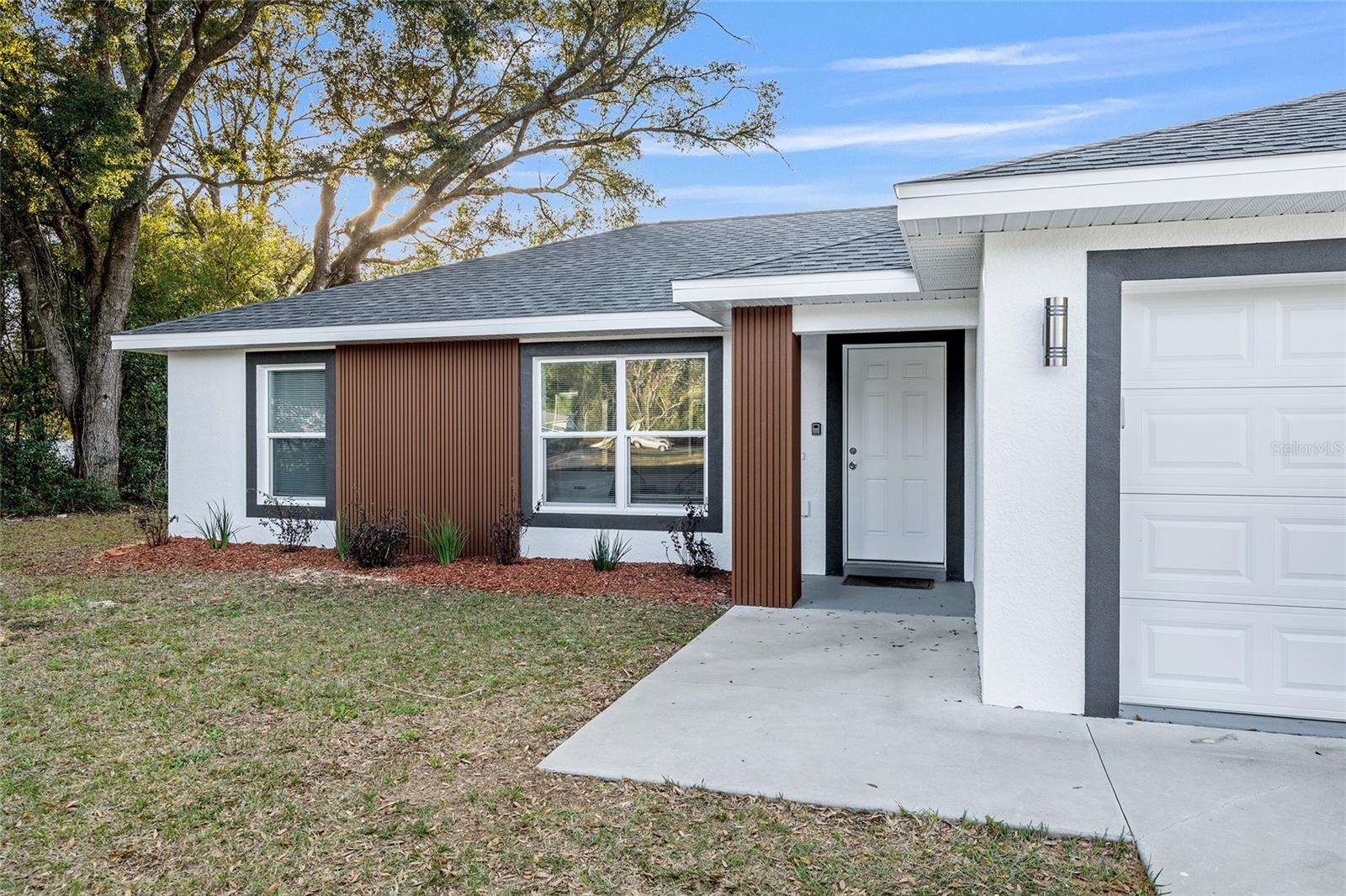 MARION OAKS UN ELEVEN - Residential