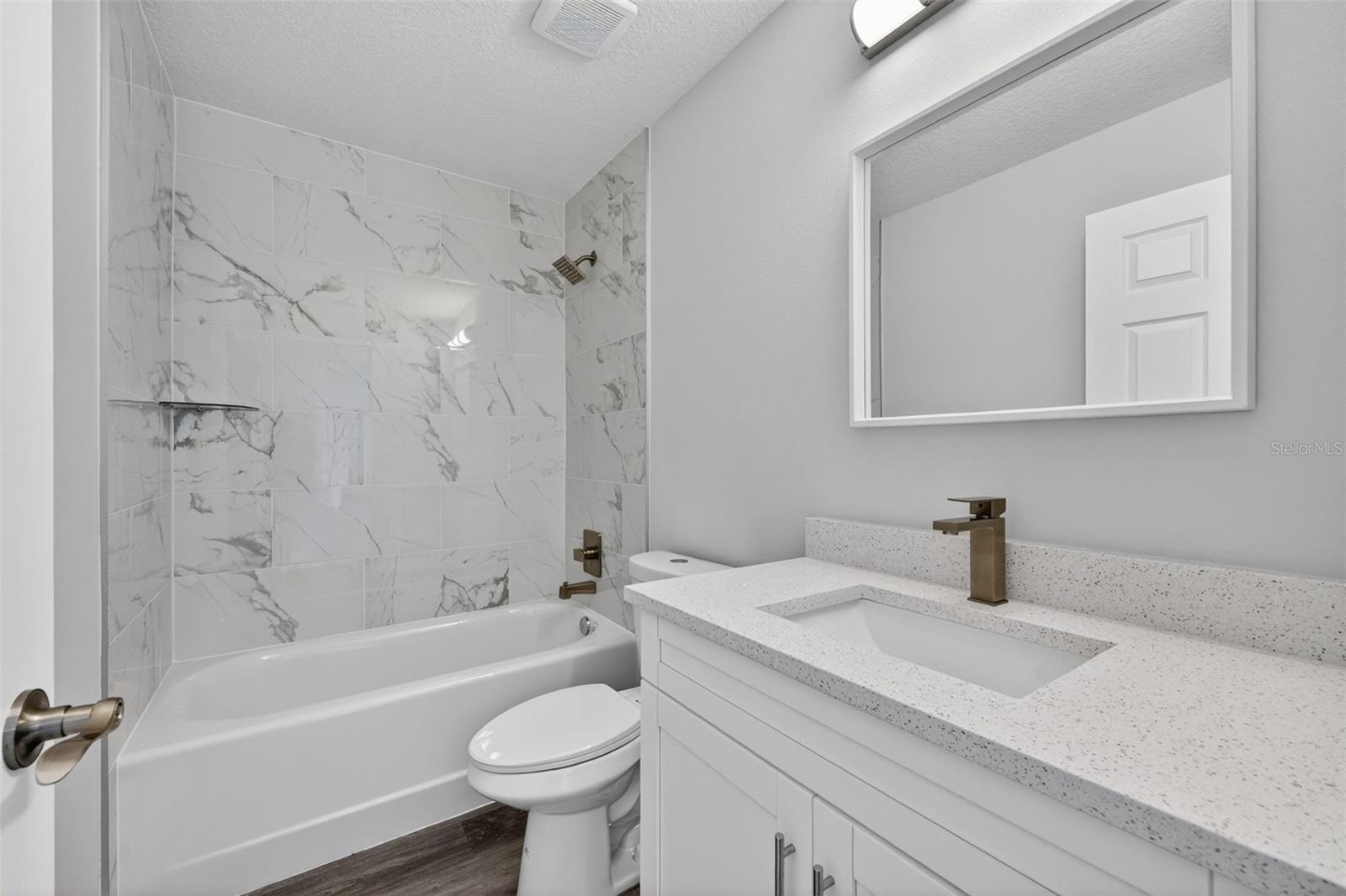 MARION OAKS UN ELEVEN - Residential