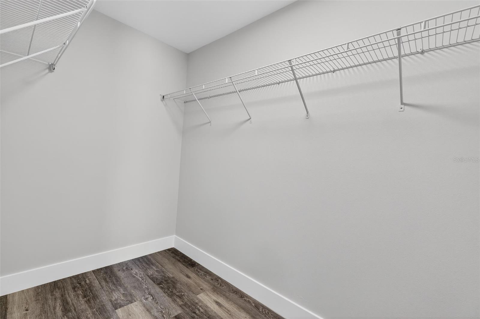 MARION OAKS UN ELEVEN - Residential