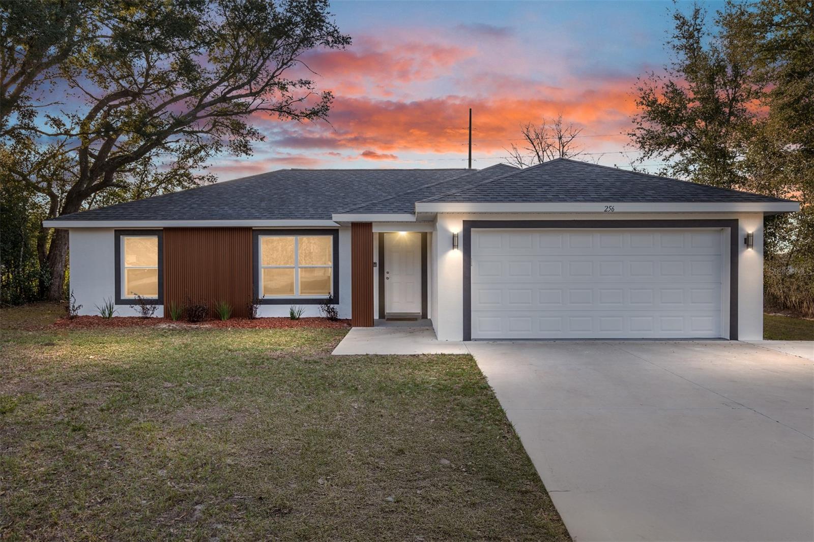 MARION OAKS UN ELEVEN - Residential