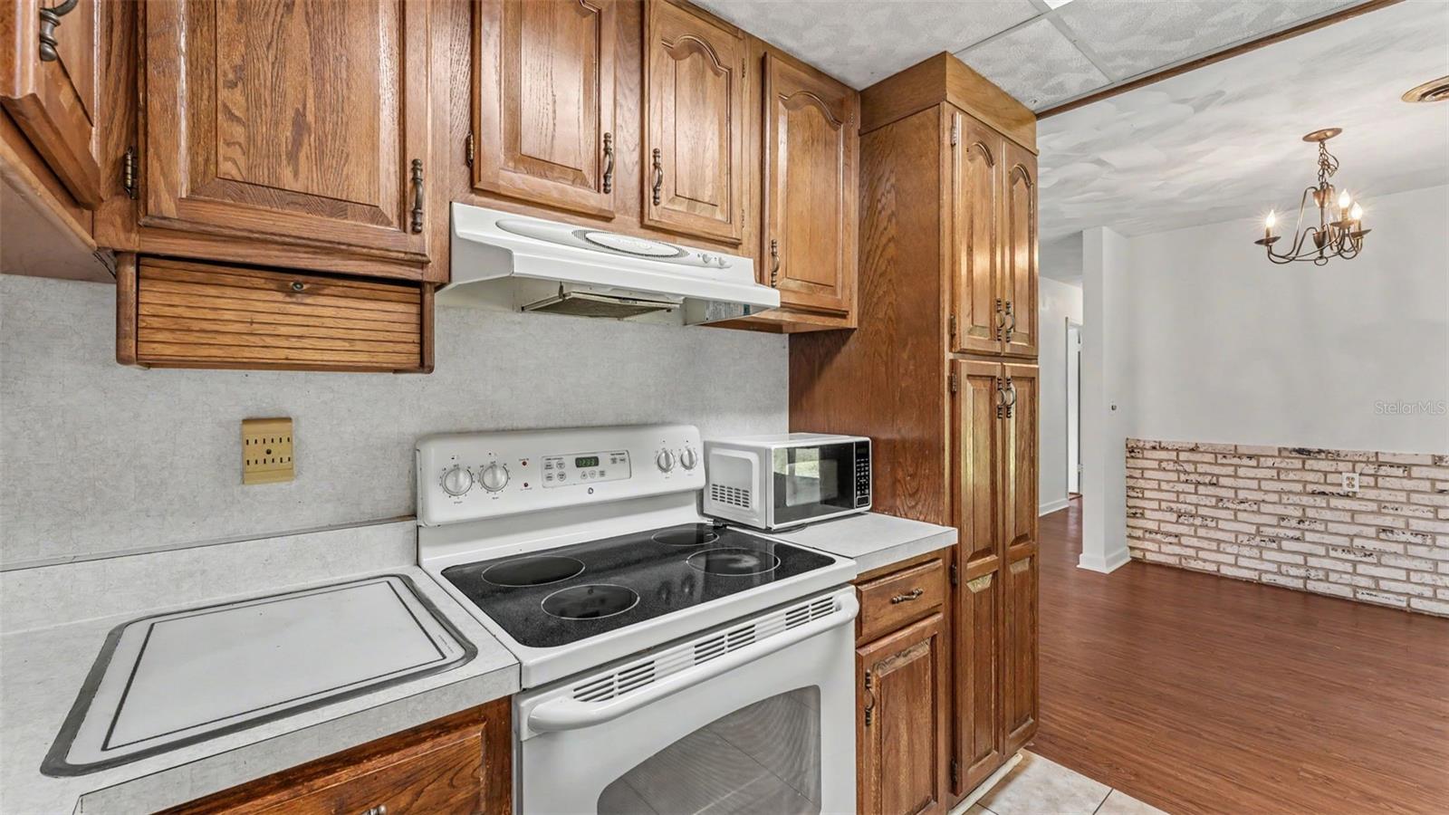 CLEVELAND HEIGHTS - Residential