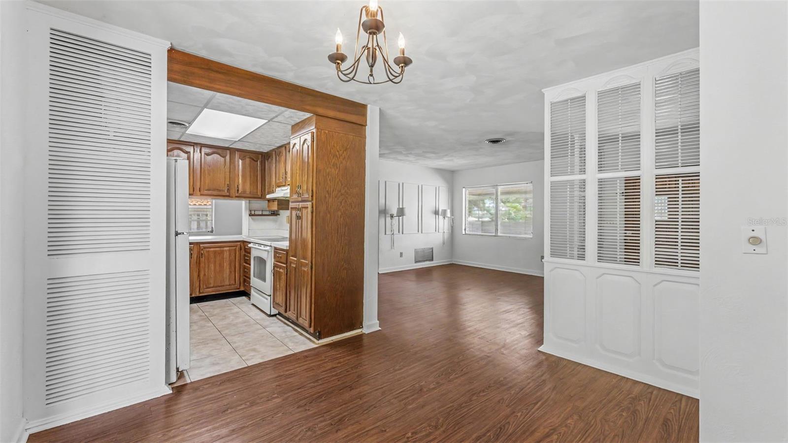 CLEVELAND HEIGHTS - Residential