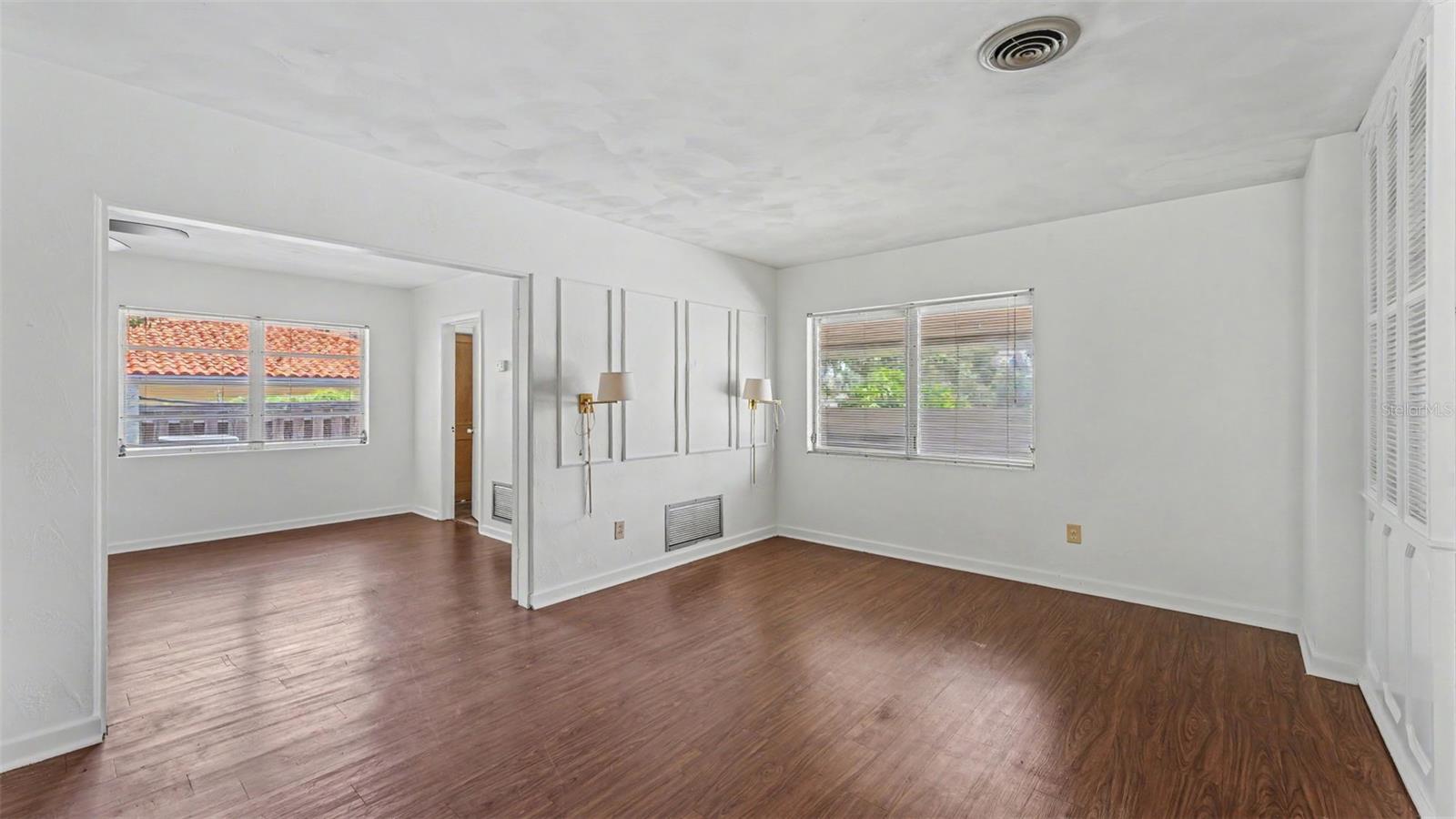 CLEVELAND HEIGHTS - Residential