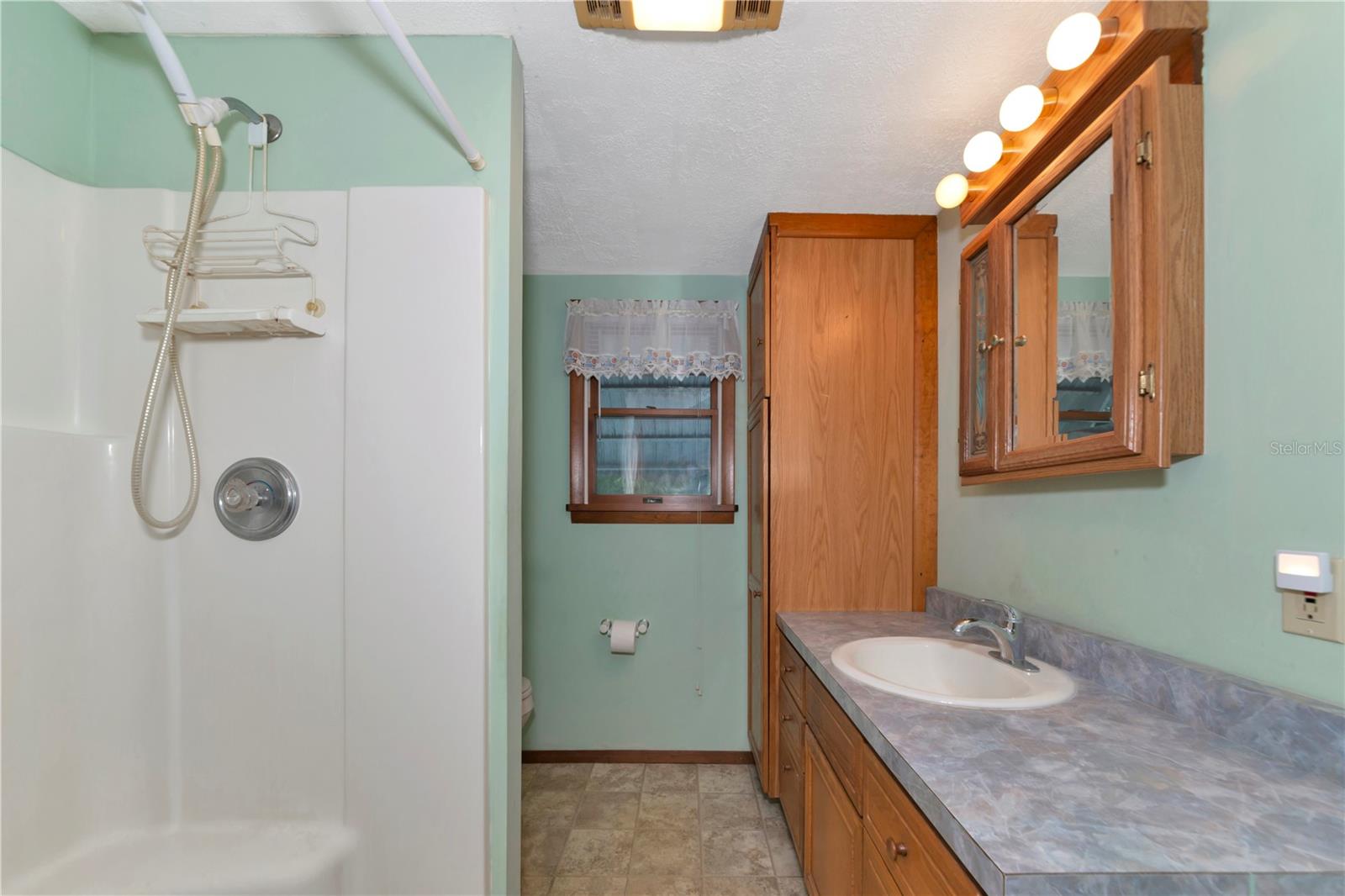ROSEDALE - Residential