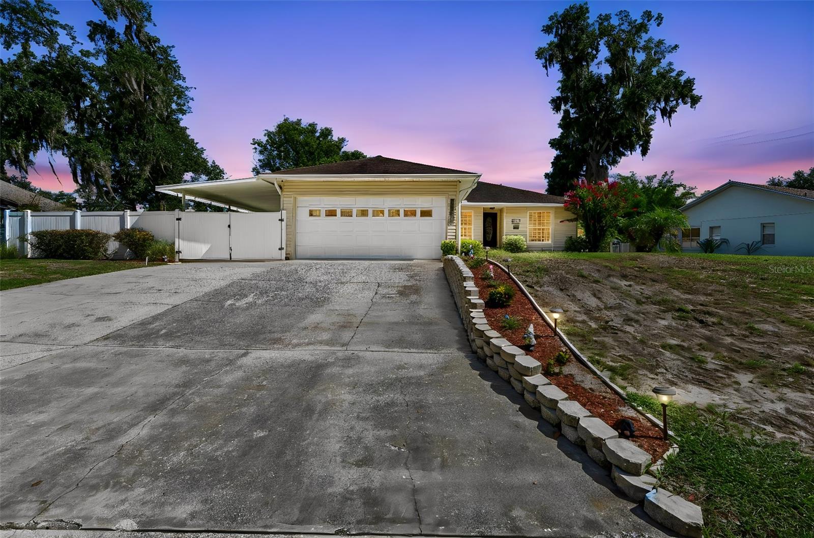 SCENIC HILLS - Residential