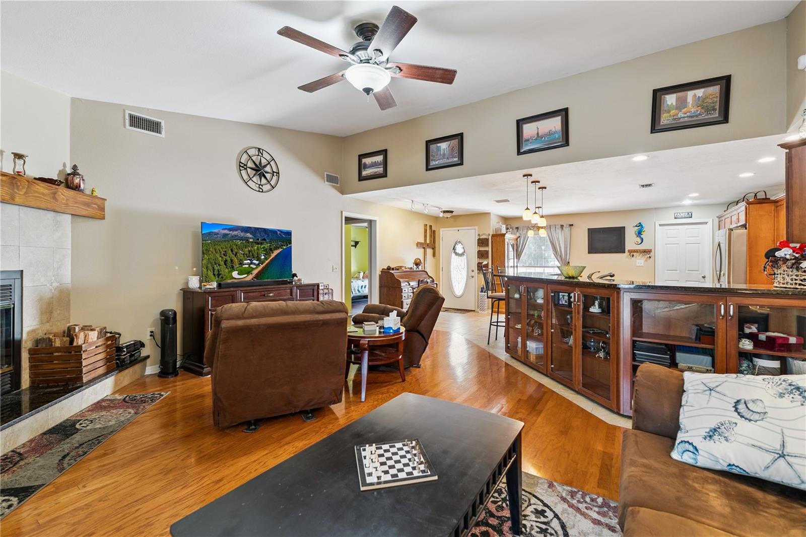 SCENIC HILLS - Residential