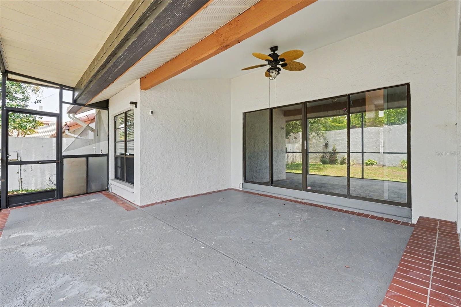 VISTA DEL RIO - Residential