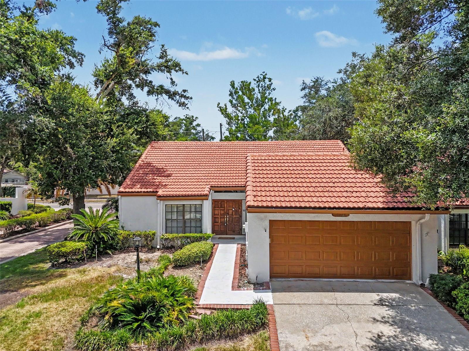 VISTA DEL RIO - Residential