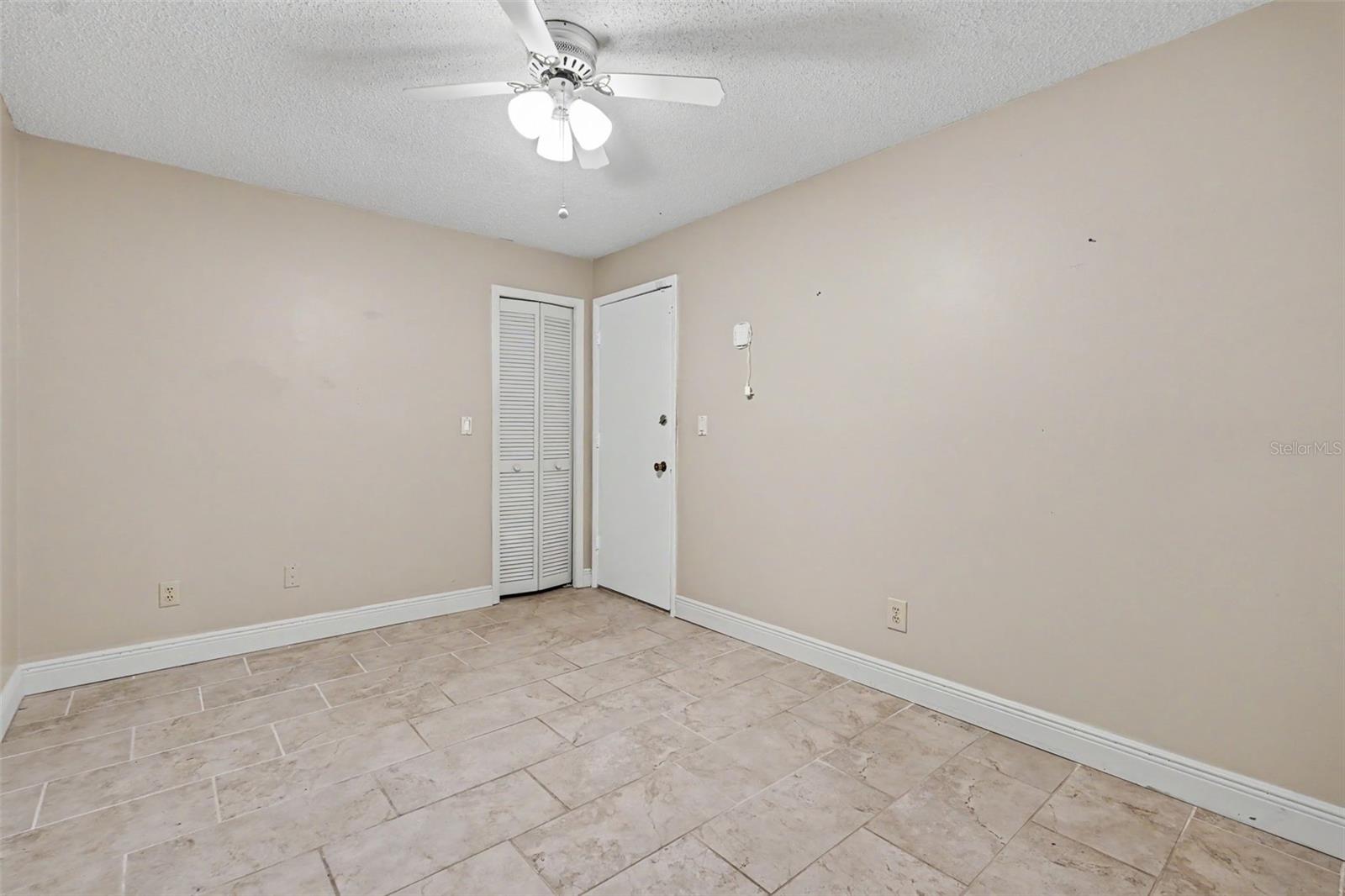 VISTA DEL RIO - Residential