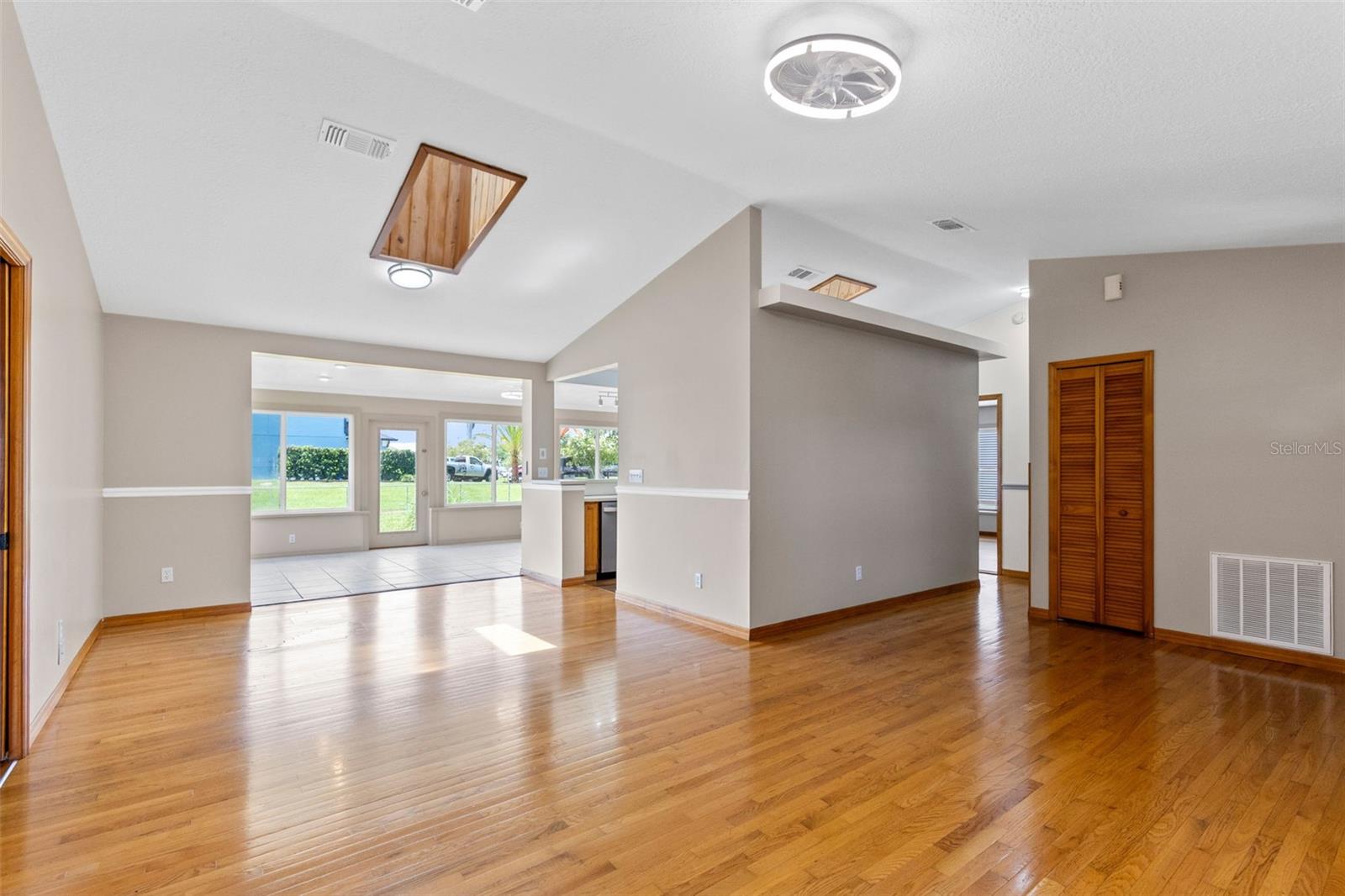 CANOE CREEK WOODS UNIT 1 - Residential