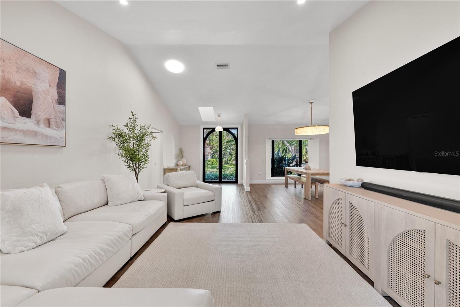 SIESTA COVE SUB - Residential