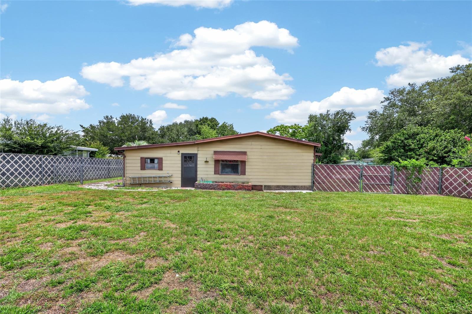 OCALA EAST VILLAS 01 - Residential