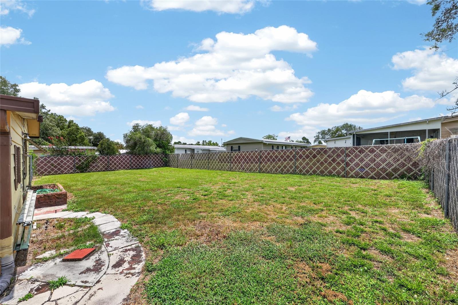 OCALA EAST VILLAS 01 - Residential
