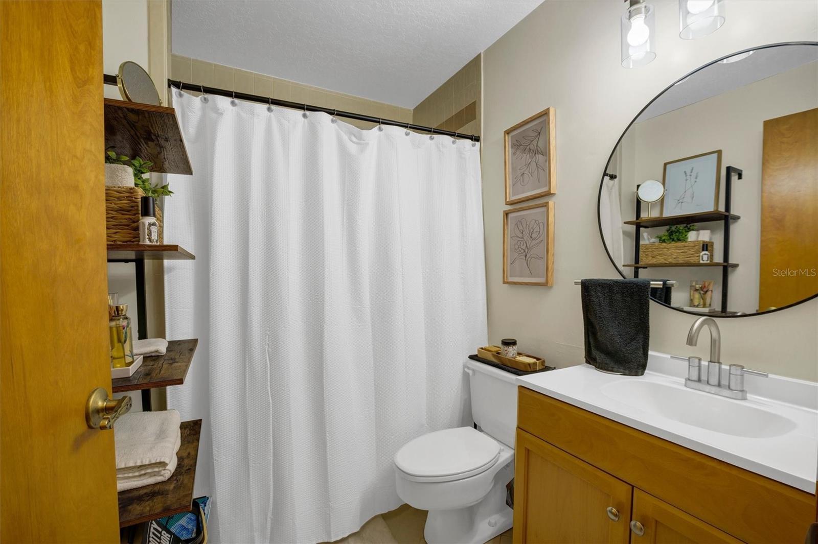 COUNTRY CLUB VILLAGE PH 02 - Residential