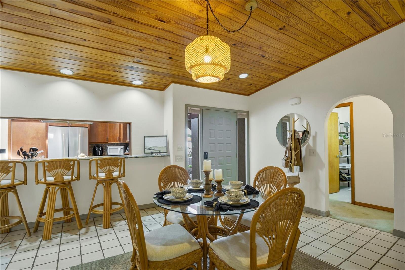 COUNTRY CLUB VILLAGE PH 02 - Residential