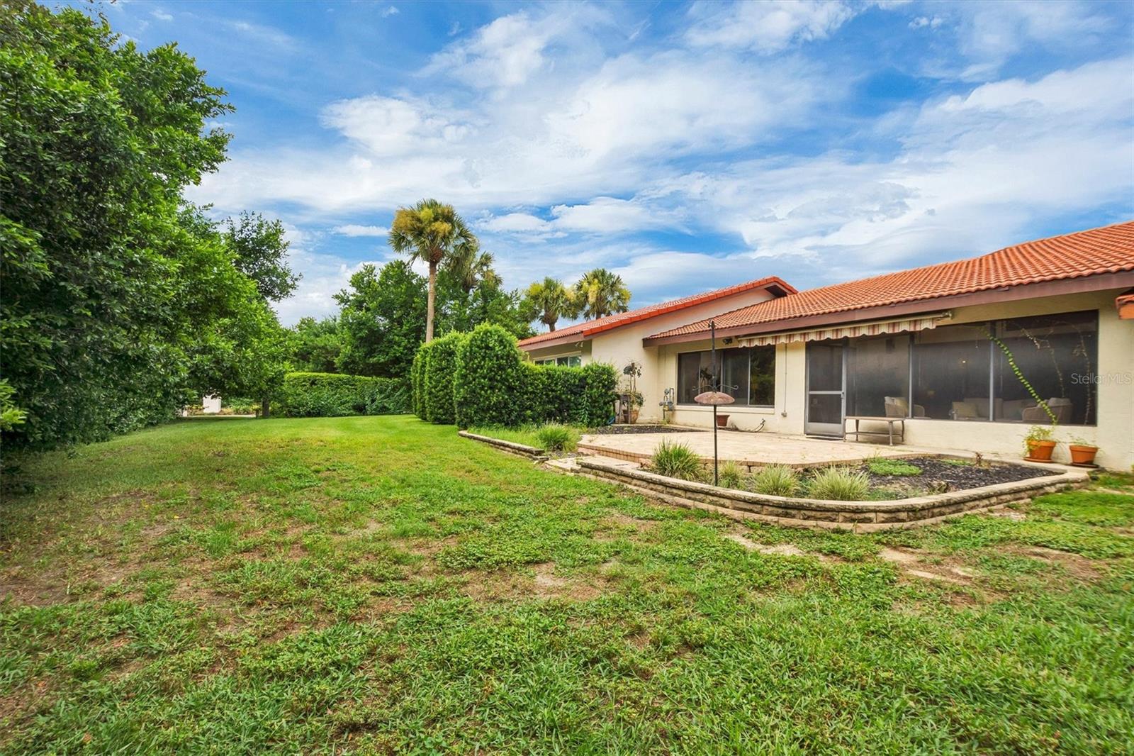COUNTRY CLUB VILLAGE PH 02 - Residential