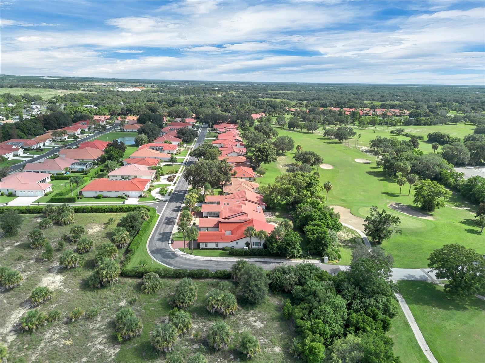 COUNTRY CLUB VILLAGE PH 02 - Residential