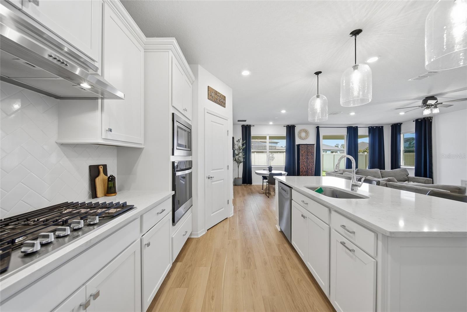 WHISPERING PINES PH 1 - Residential