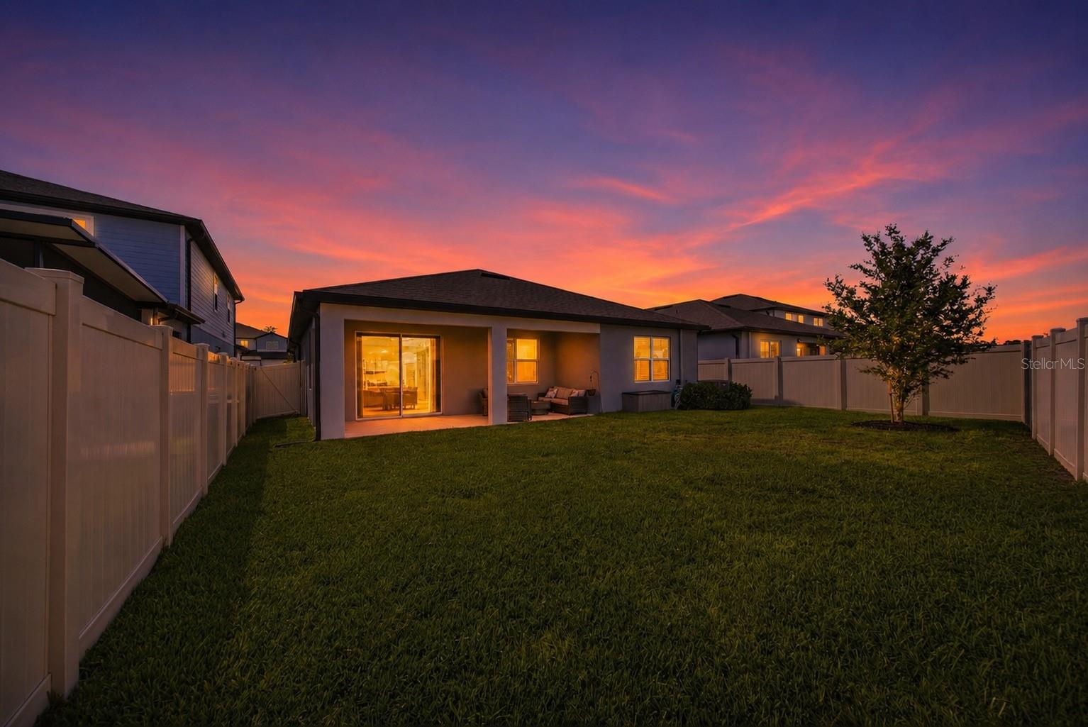 WHISPERING PINES PH 1 - Residential