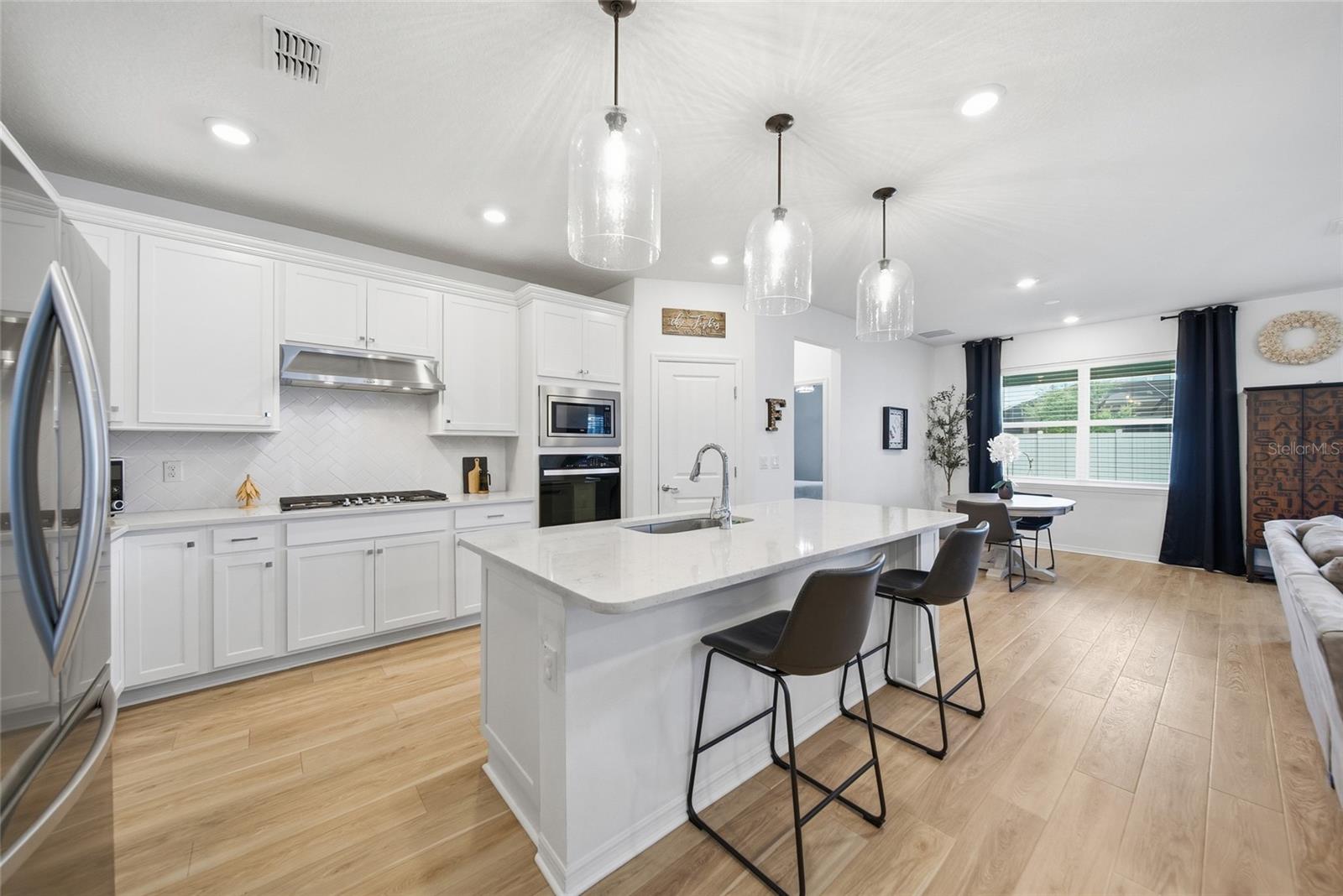 WHISPERING PINES PH 1 - Residential