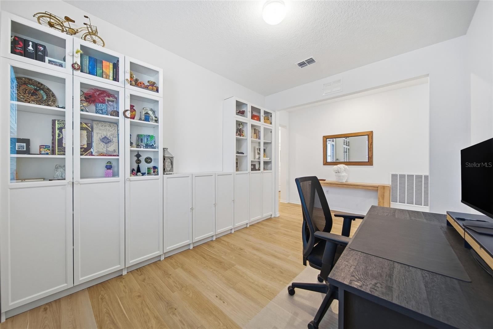 WHISPERING PINES PH 1 - Residential