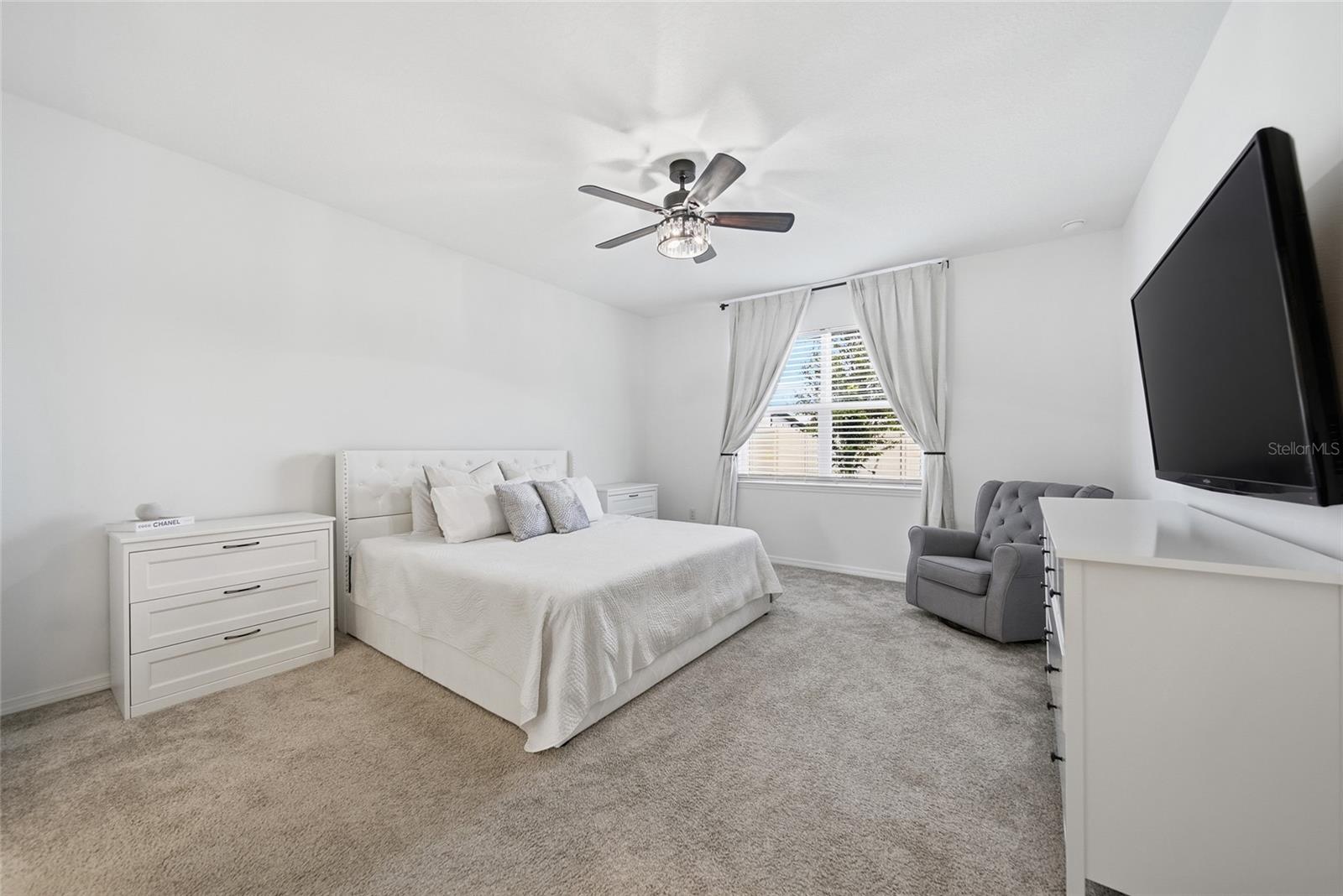 WHISPERING PINES PH 1 - Residential