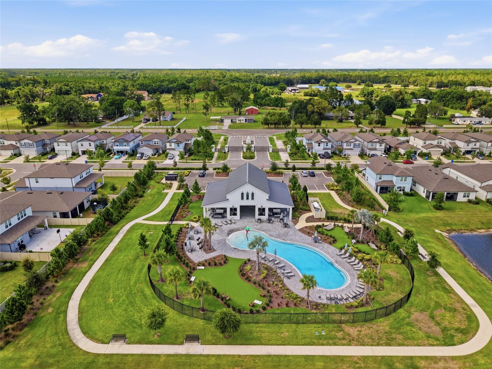 WHISPERING PINES PH 1 - Residential