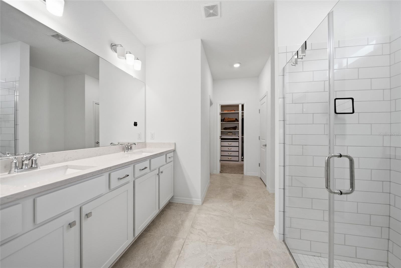 WHISPERING PINES PH 1 - Residential