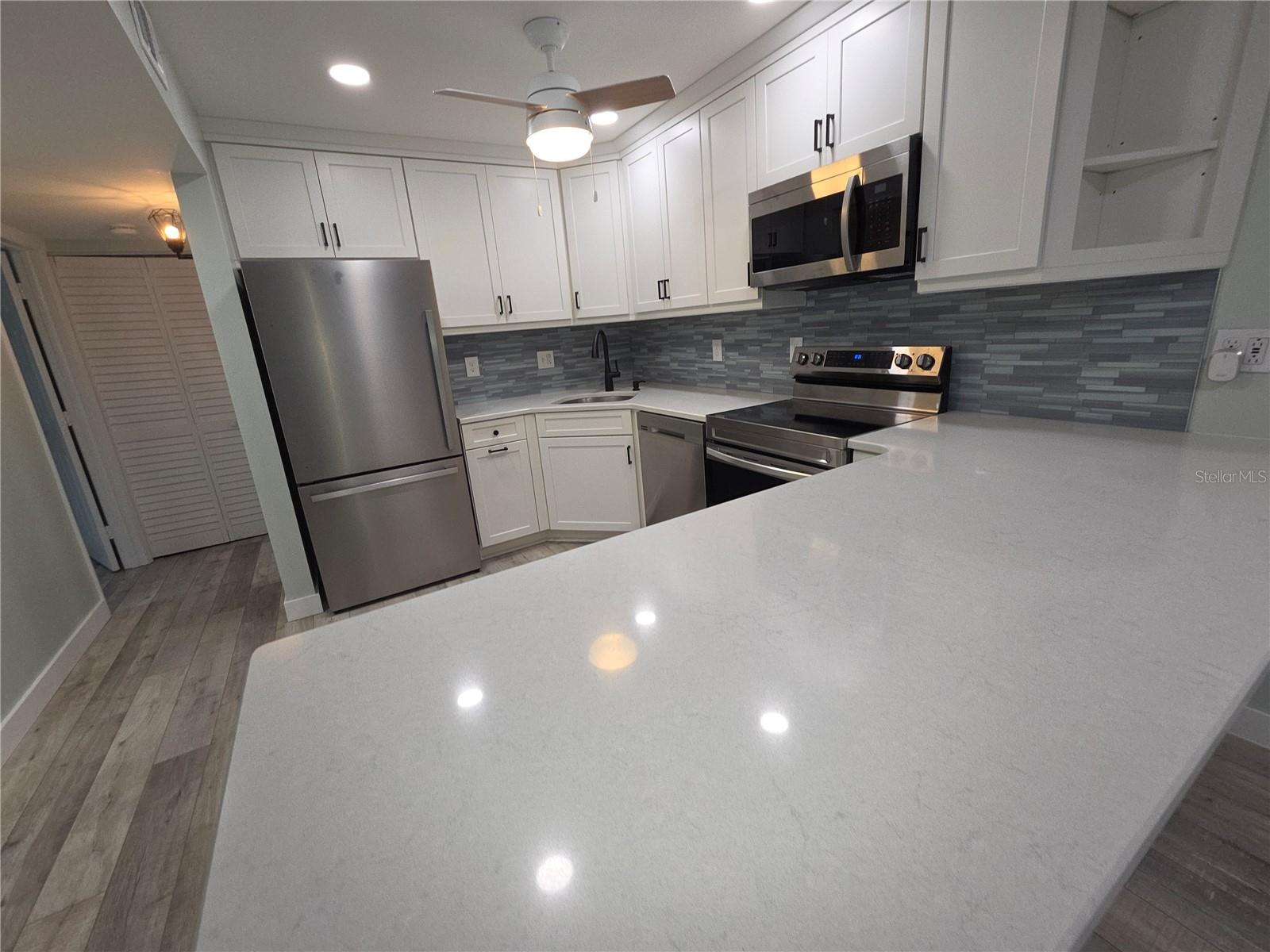 CAMBRIDGE HOUSE PORT CHARLOTTE - Residential