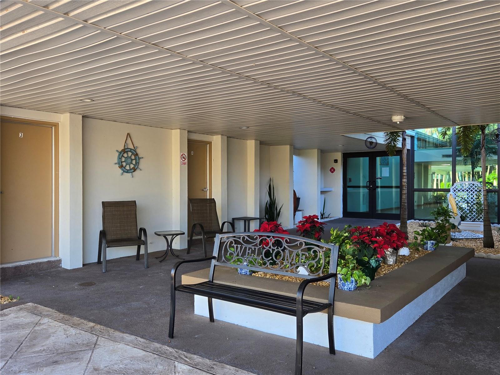 CAMBRIDGE HOUSE PORT CHARLOTTE - Residential
