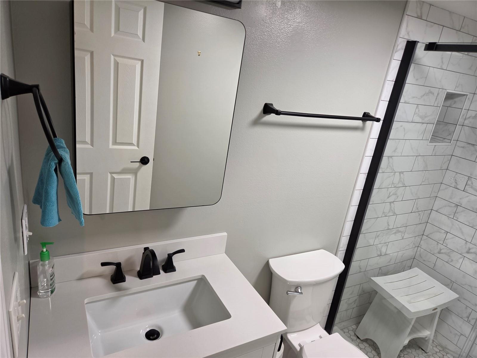 CAMBRIDGE HOUSE PORT CHARLOTTE - Residential