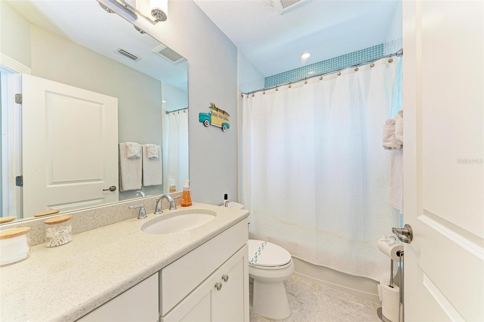 LONGBOAT KEY - Residential