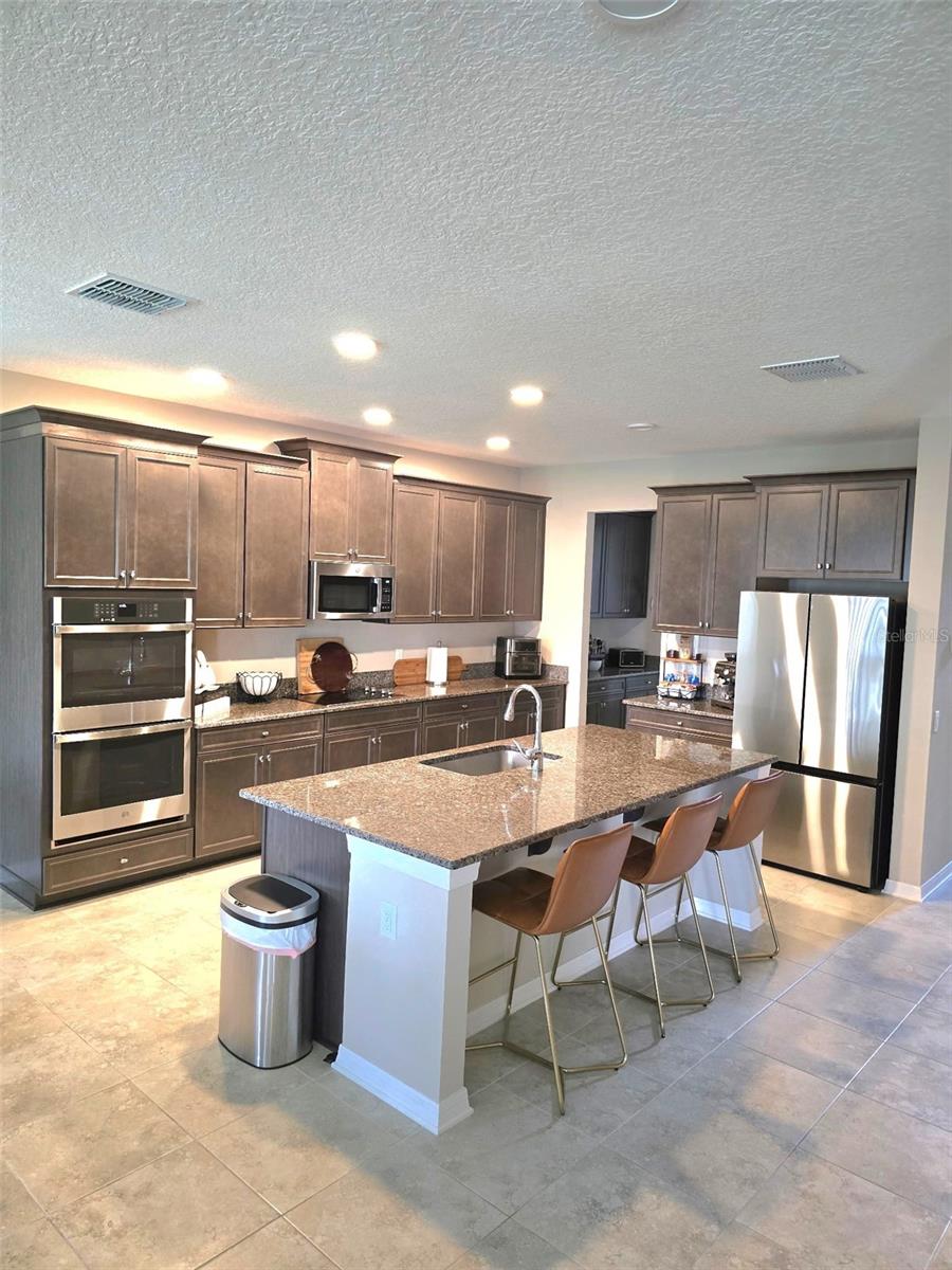 COBBLESTONE PH 1 - Residential