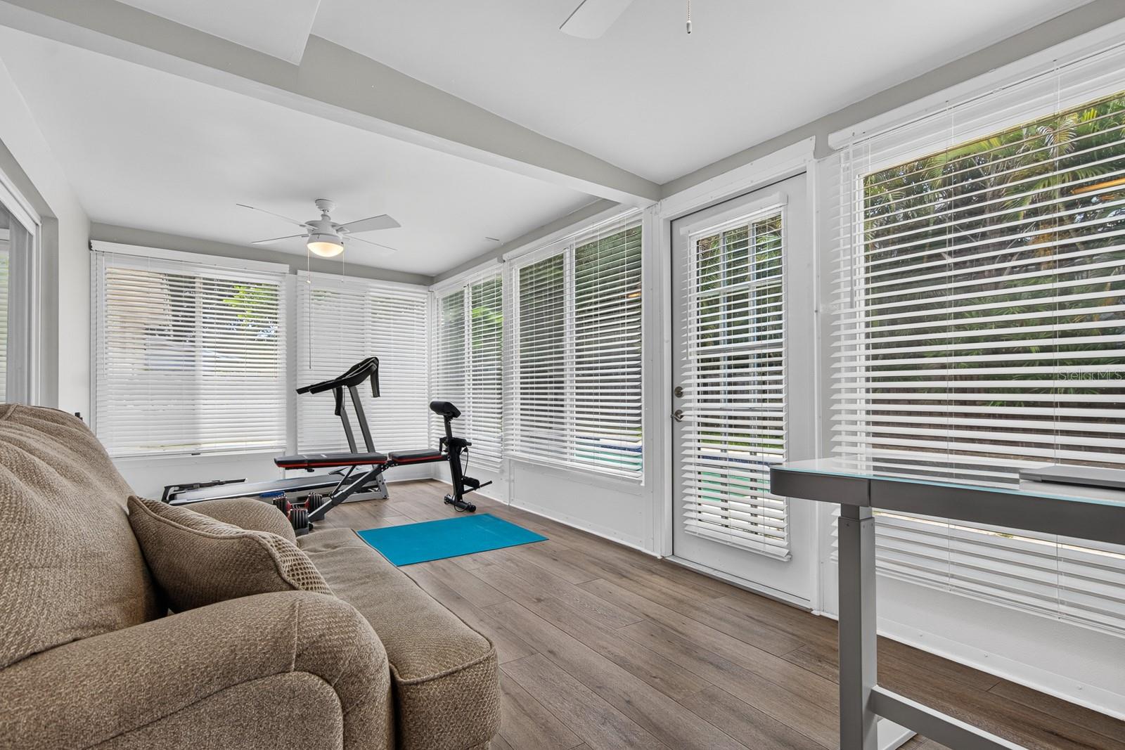 LAND LACKEY ESTATES UNIT 2 - Residential