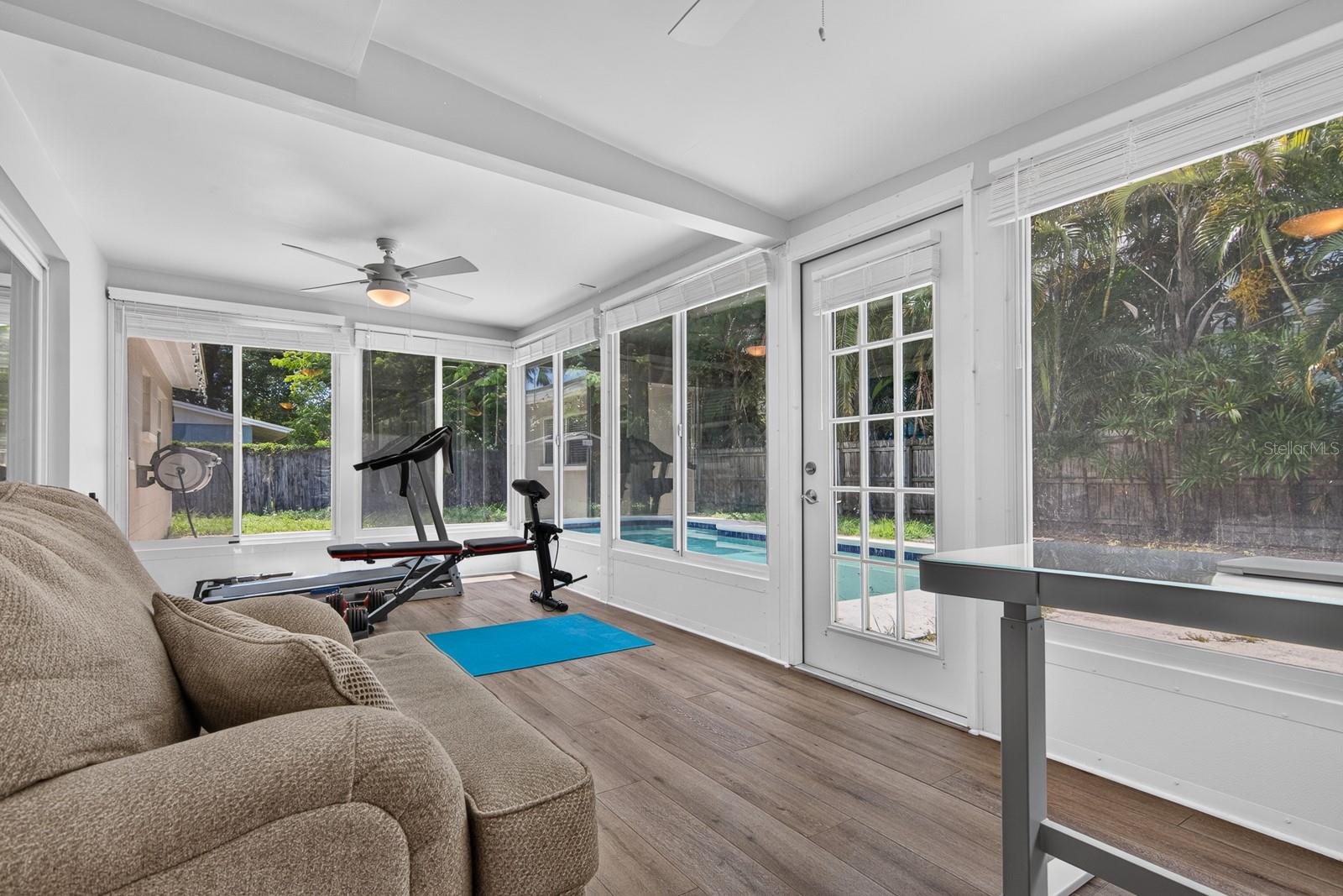 LAND LACKEY ESTATES UNIT 2 - Residential