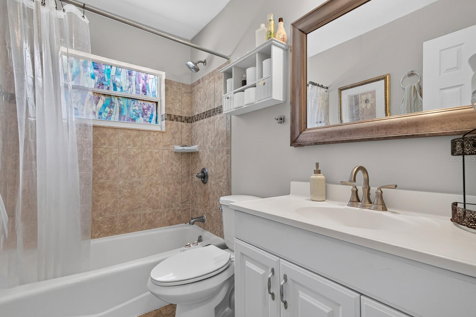 LAND LACKEY ESTATES UNIT 2 - Residential