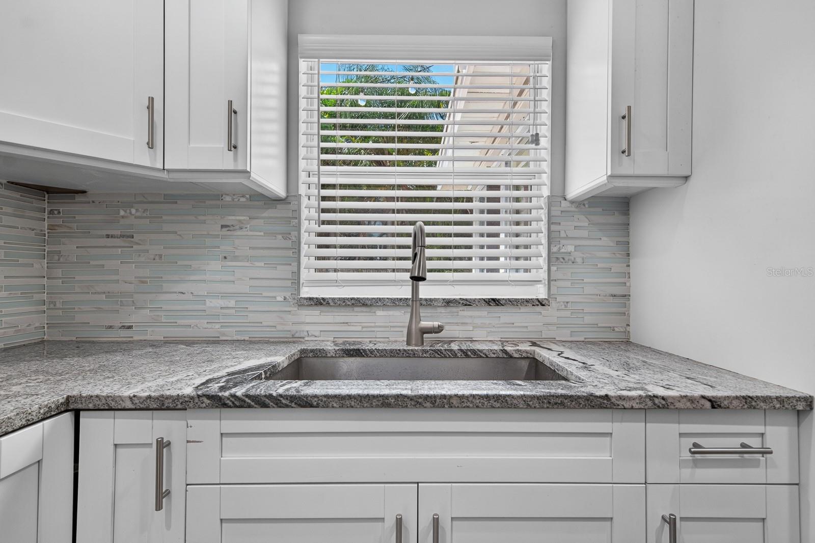 LAND LACKEY ESTATES UNIT 2 - Residential