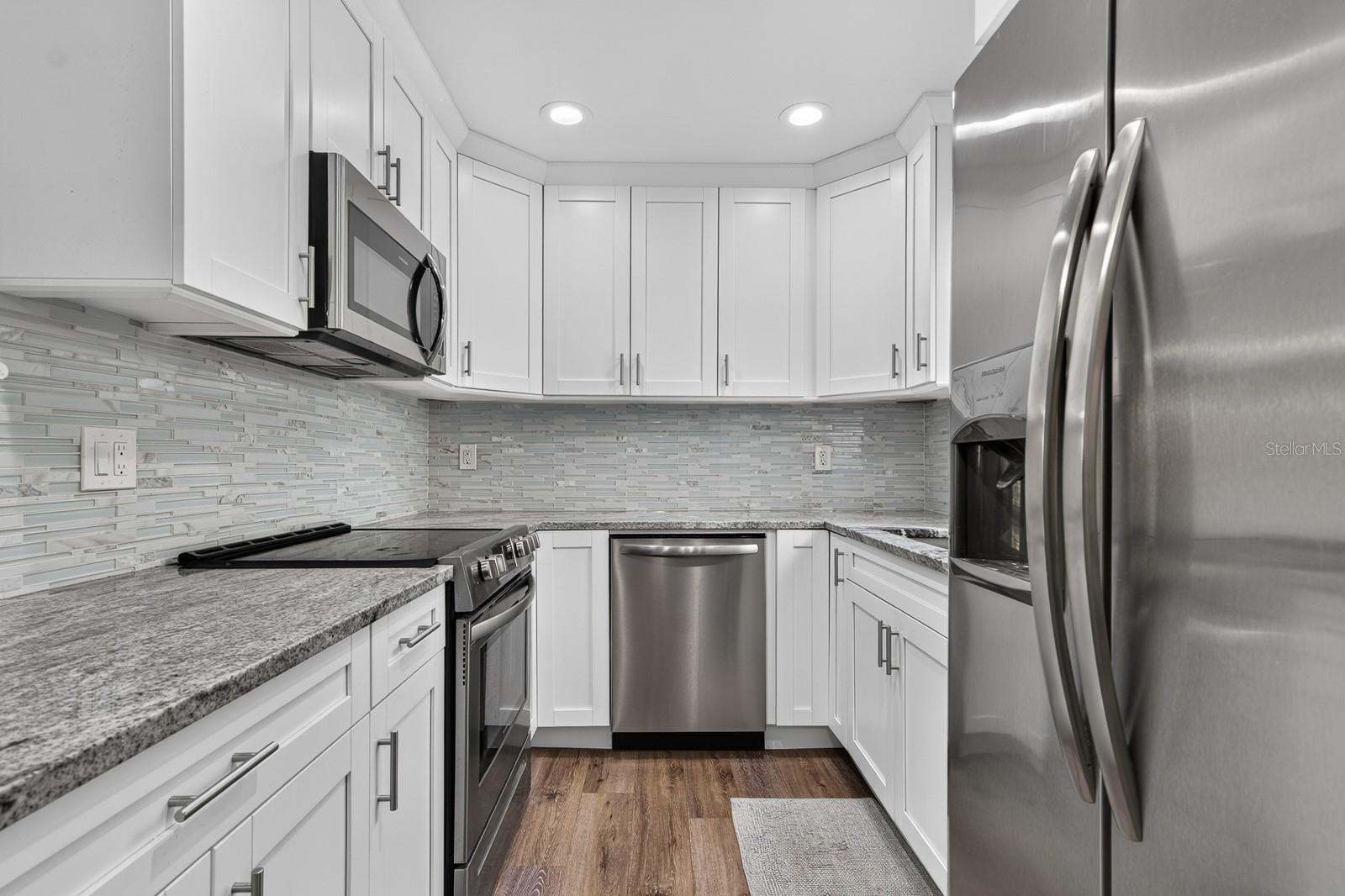 LAND LACKEY ESTATES UNIT 2 - Residential