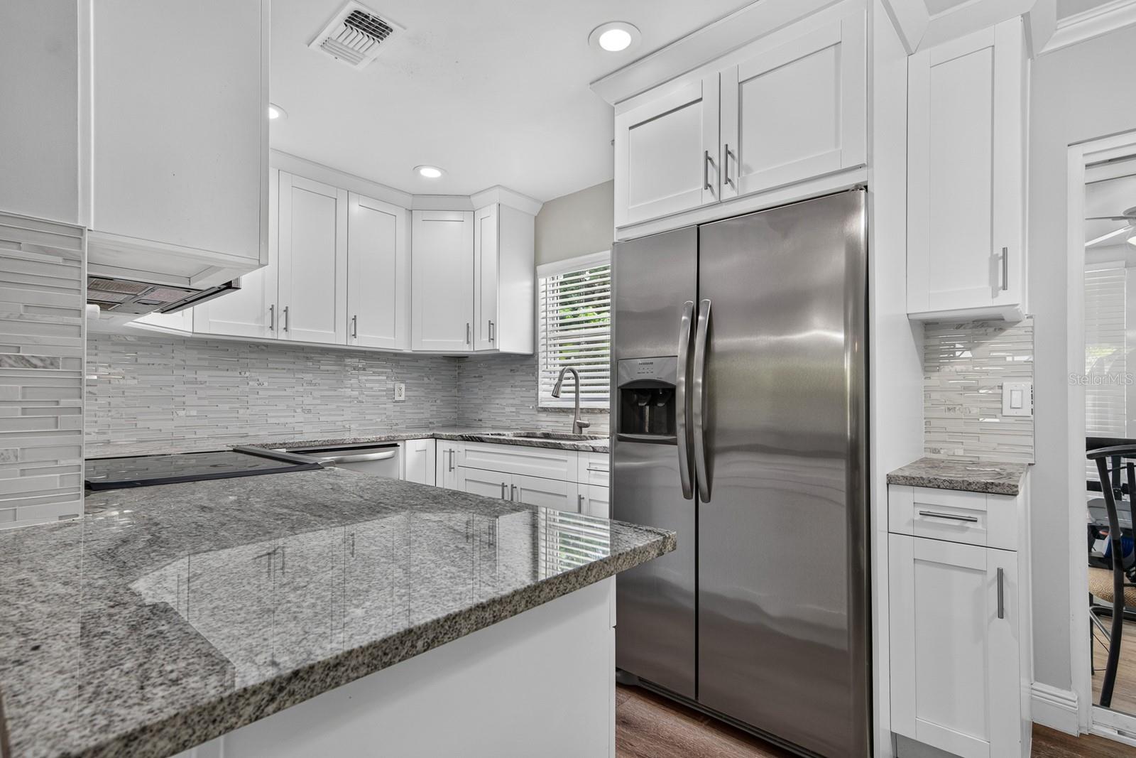 LAND LACKEY ESTATES UNIT 2 - Residential