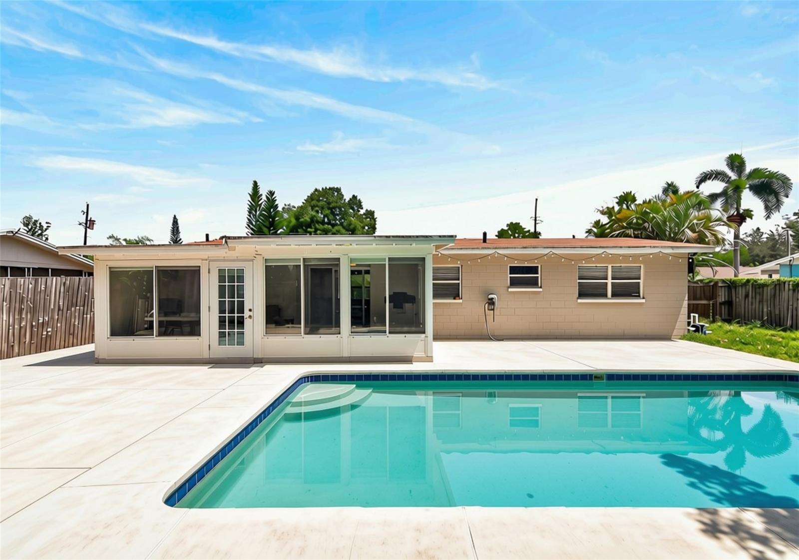 LAND LACKEY ESTATES UNIT 2 - Residential
