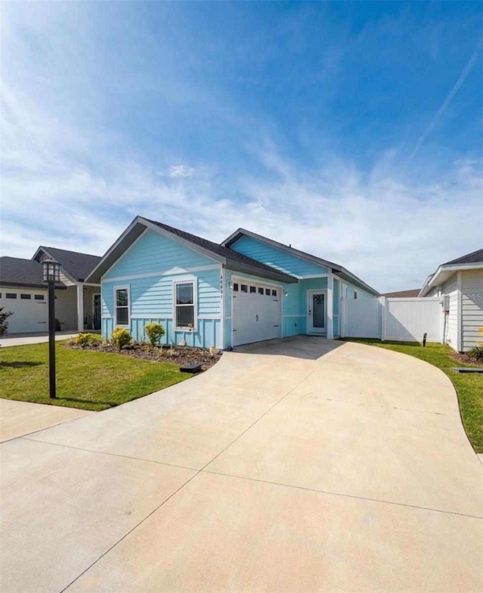 COUNTRYWAY OF NEWBERRY PH V PB 38 PG 62 - Residential