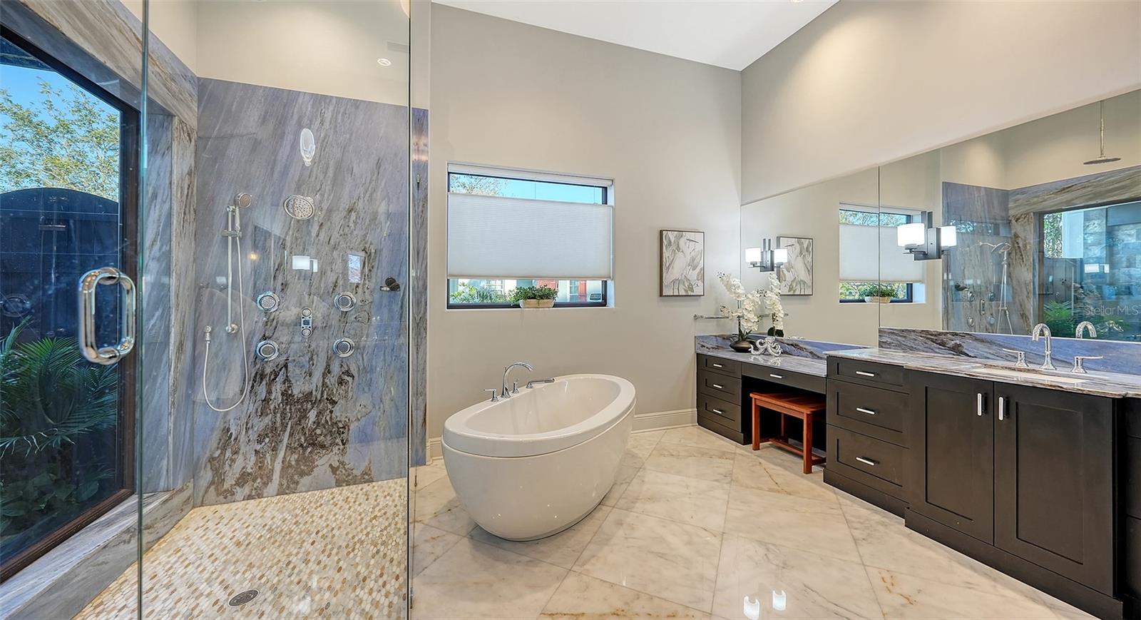 LAKE CLUB PHASE II UNIT 1-A - Residential